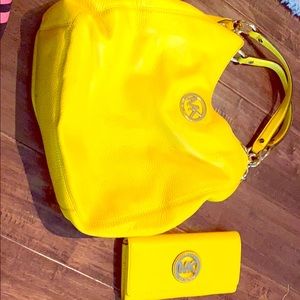 Authentic brand new Michael Kors bag and wallet